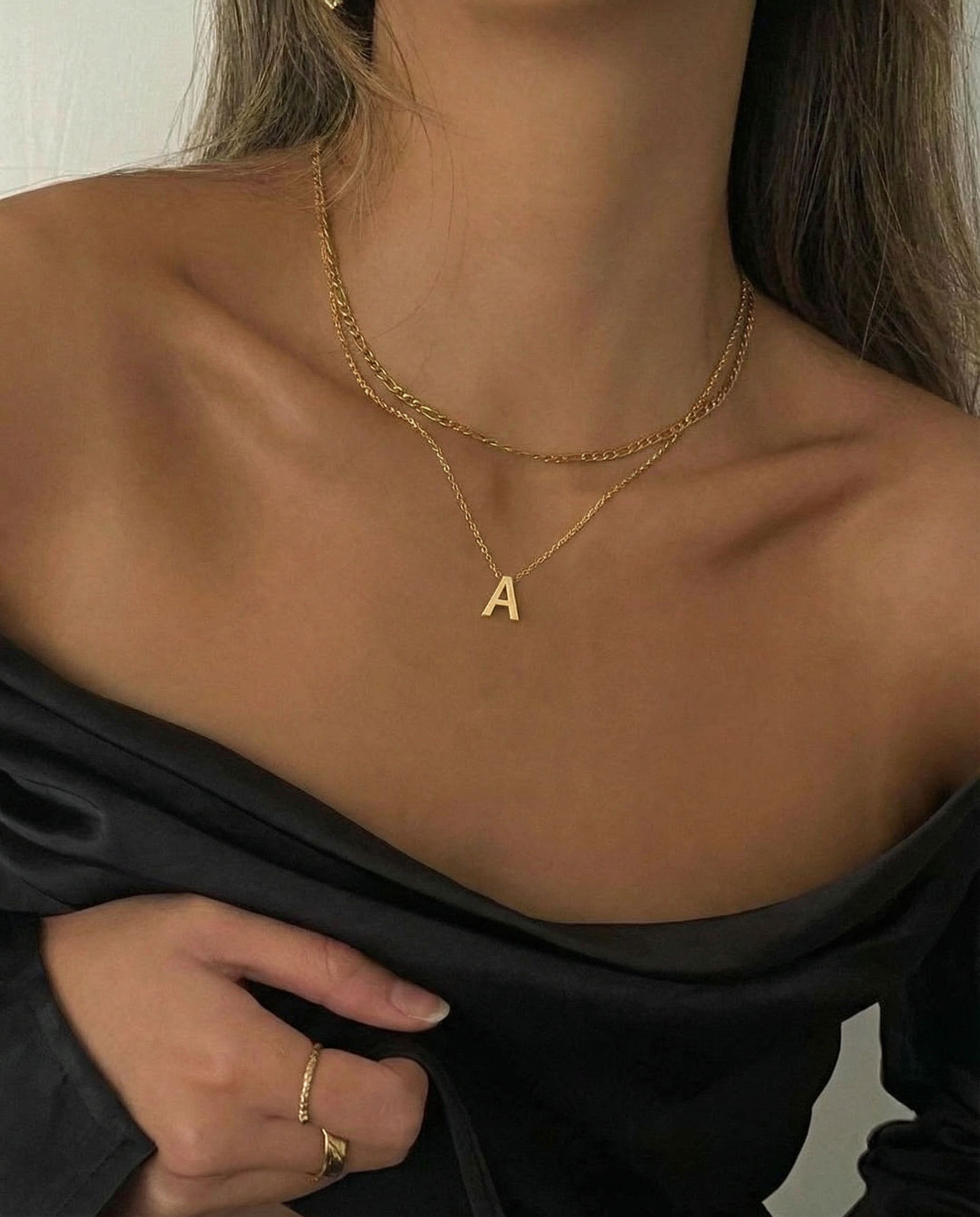 Letter Pendant - Milgrain