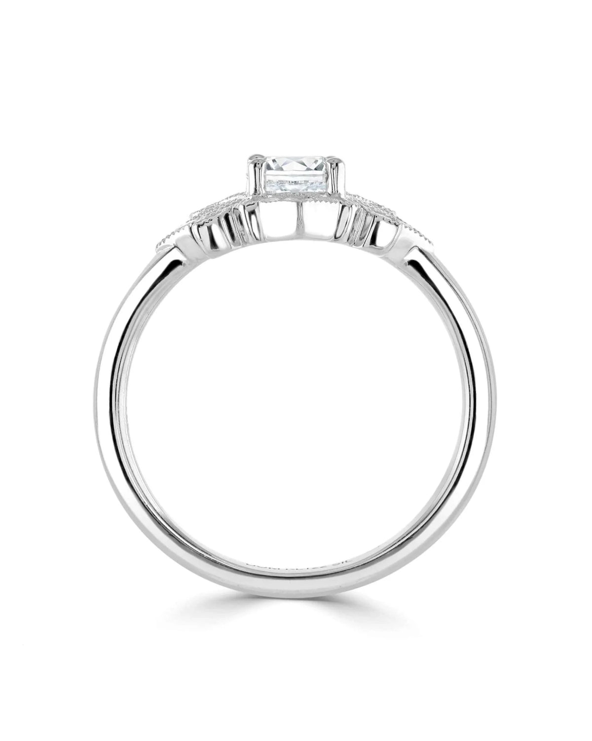 #metal_18k white gold