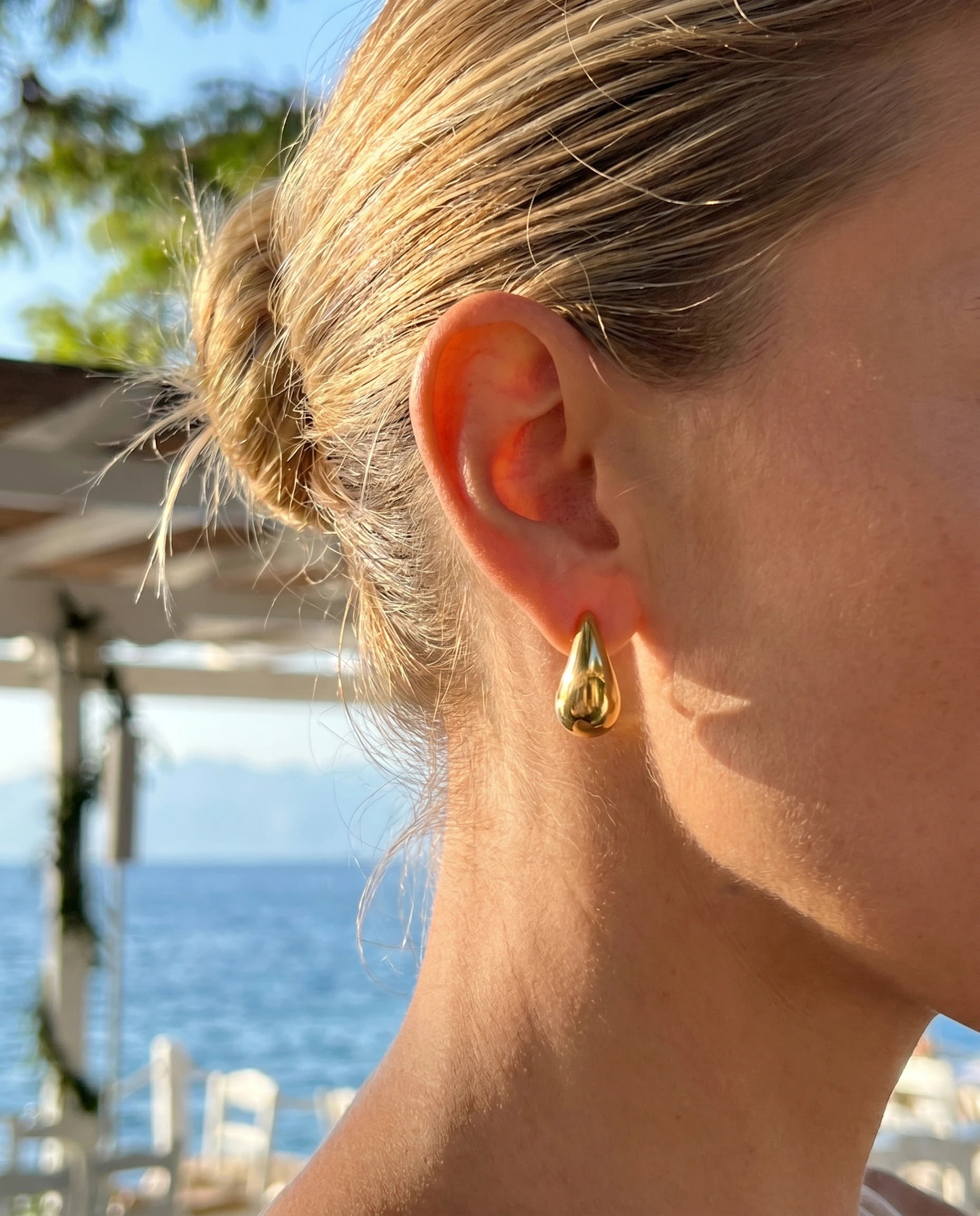 Lova Earrings